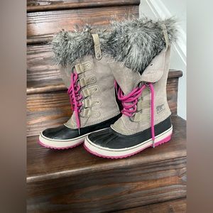 Sorel Joan of Arctic Snow Boot